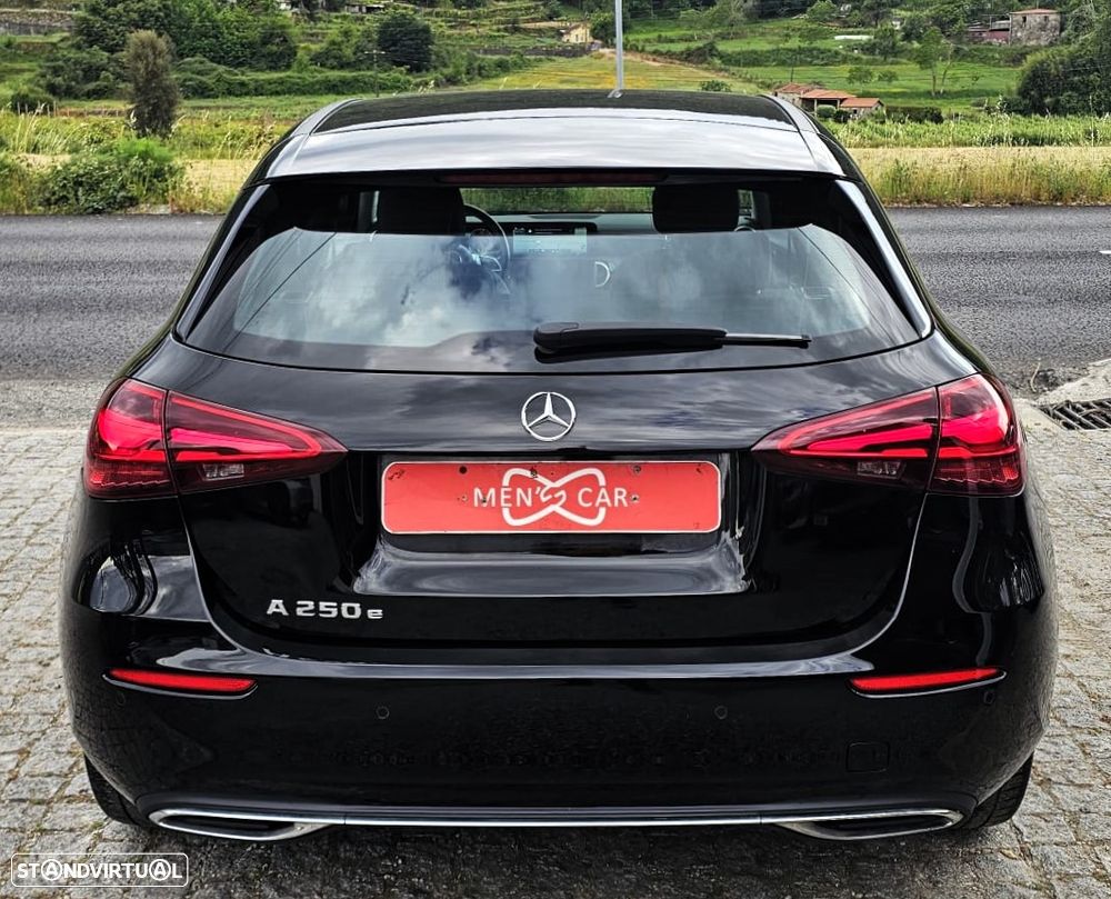 Mercedes-Benz A 250 e 8G-DCT Progressive Advanced - 14