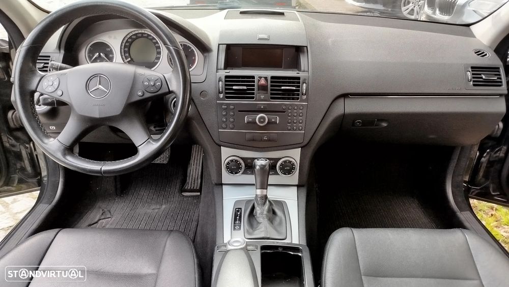 Mercedes-Benz C 320 CDi Avantgarde Auto. - 17