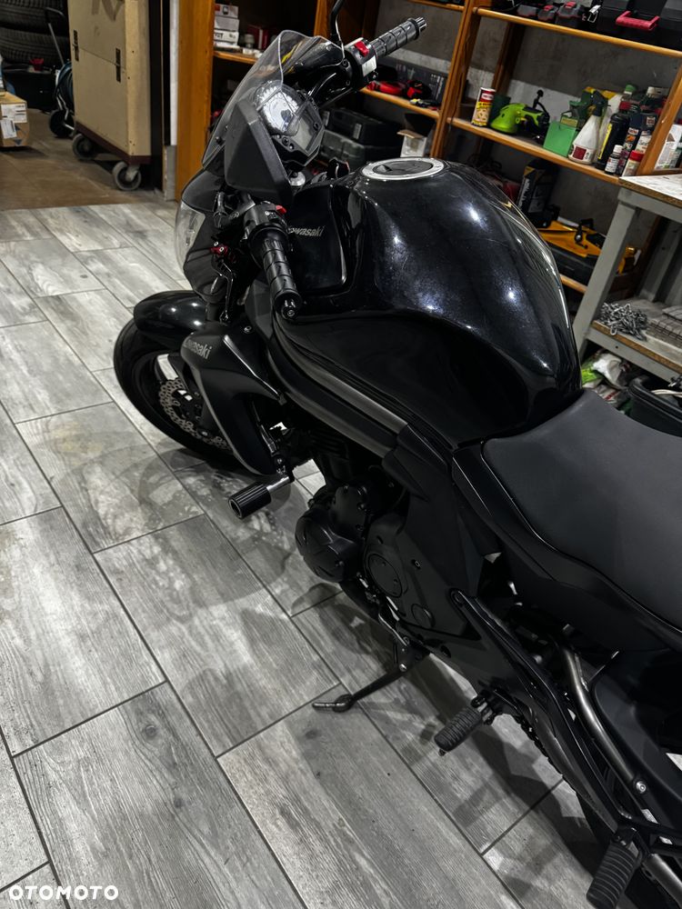 Kawasaki ER - 2