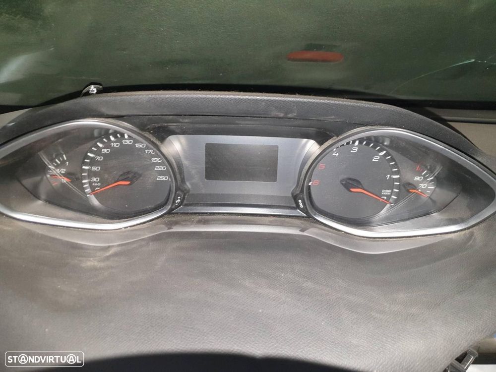 QUADRANTE PEUGEOT 308 - 1