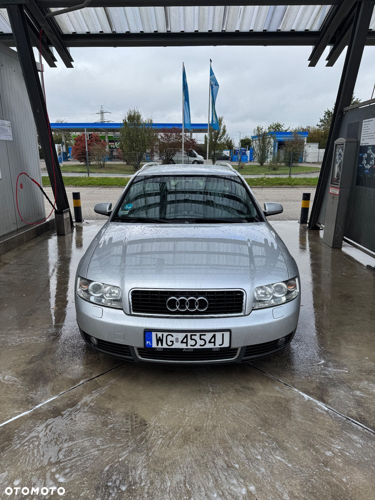 Audi A4 2002 photo 2