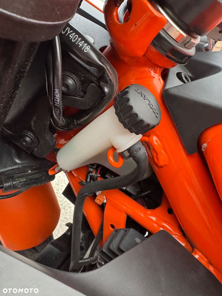 KTM RC 390 - 15