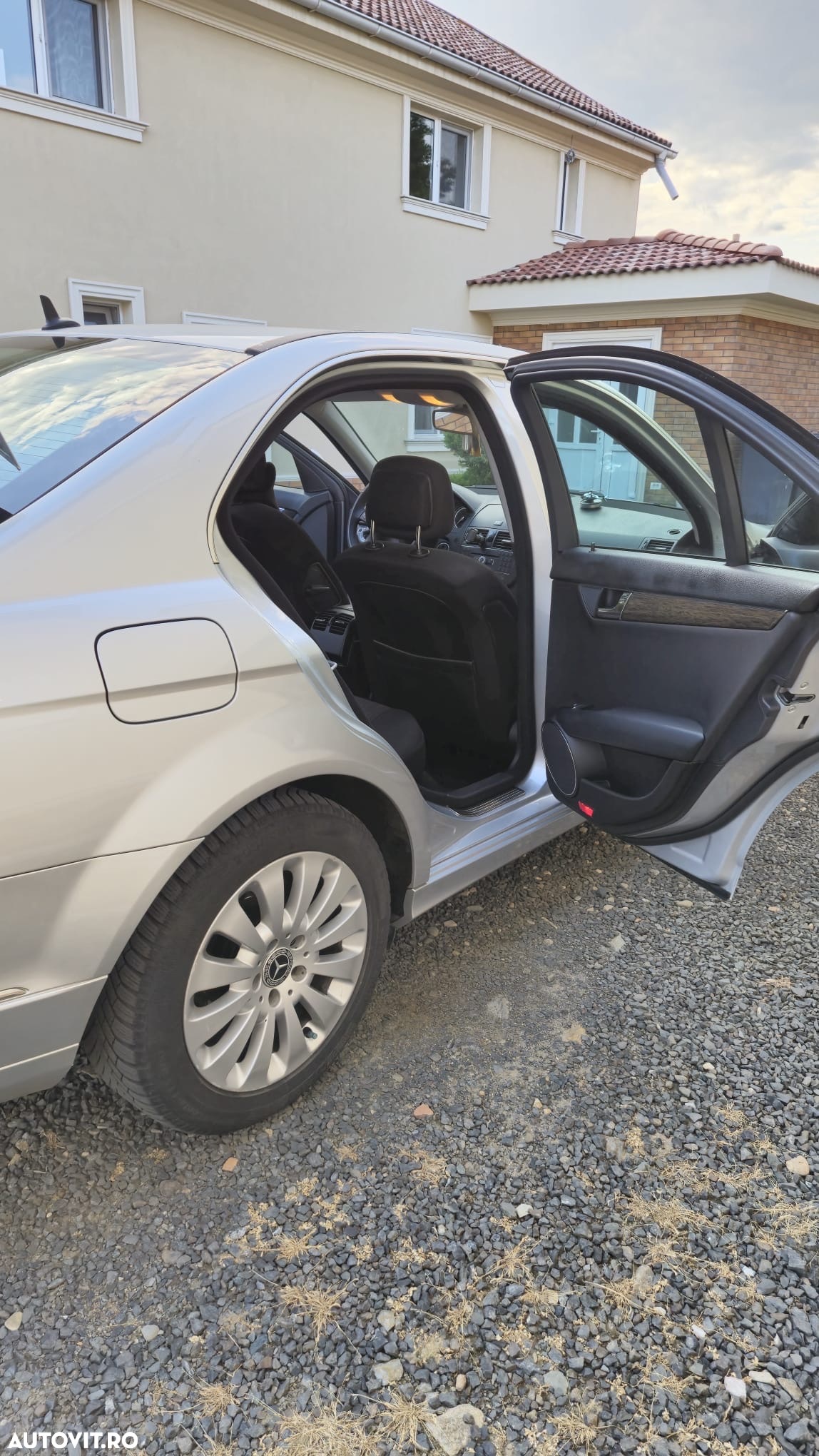 Mercedes-Benz C - 3