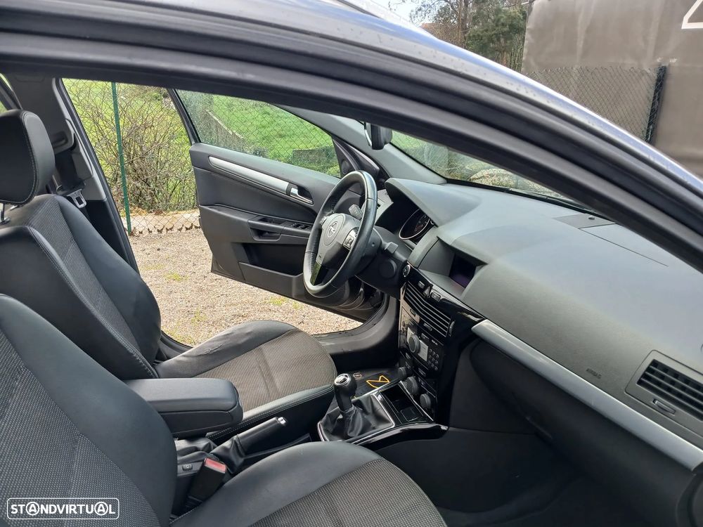 Opel Astra Caravan 1.7 CDTi Cosmo Plus ecoFlex - 2