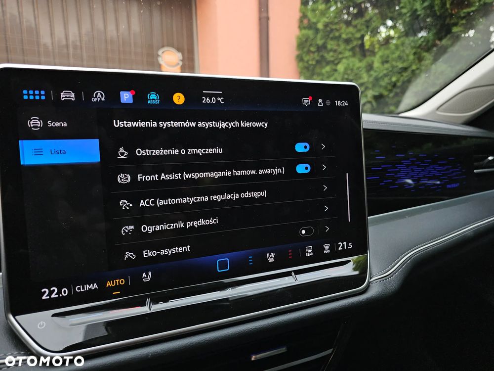 Volkswagen Passat - 13