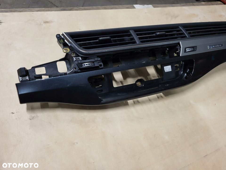 AUDI Q7 4M PANEL KONSOLI DESKI NAWIEWY 4M1820902D - 3