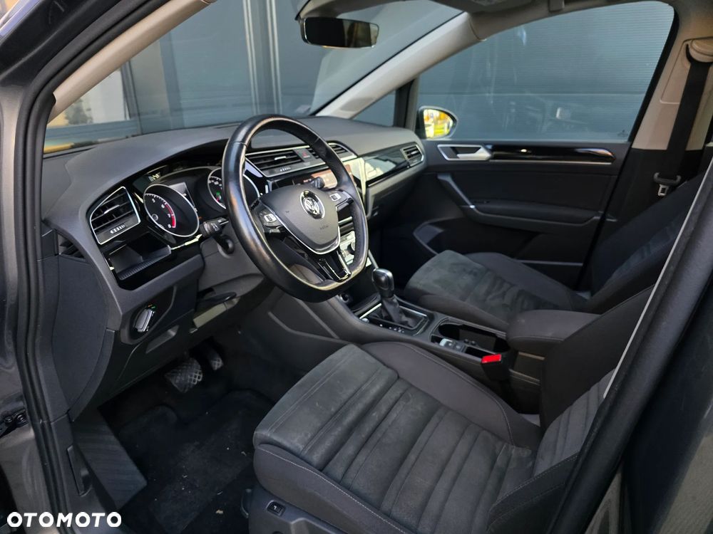 Volkswagen Touran 1.5 TSI EVO Highline DSG - 12