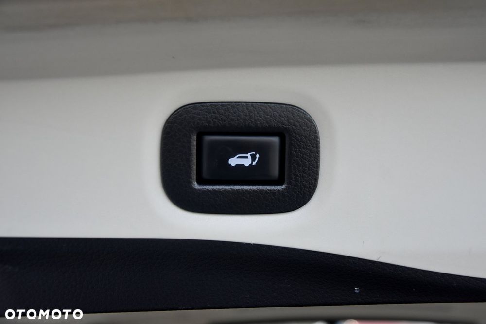 Nissan X-Trail 1.6 DCi Xtronic Tekna - 22