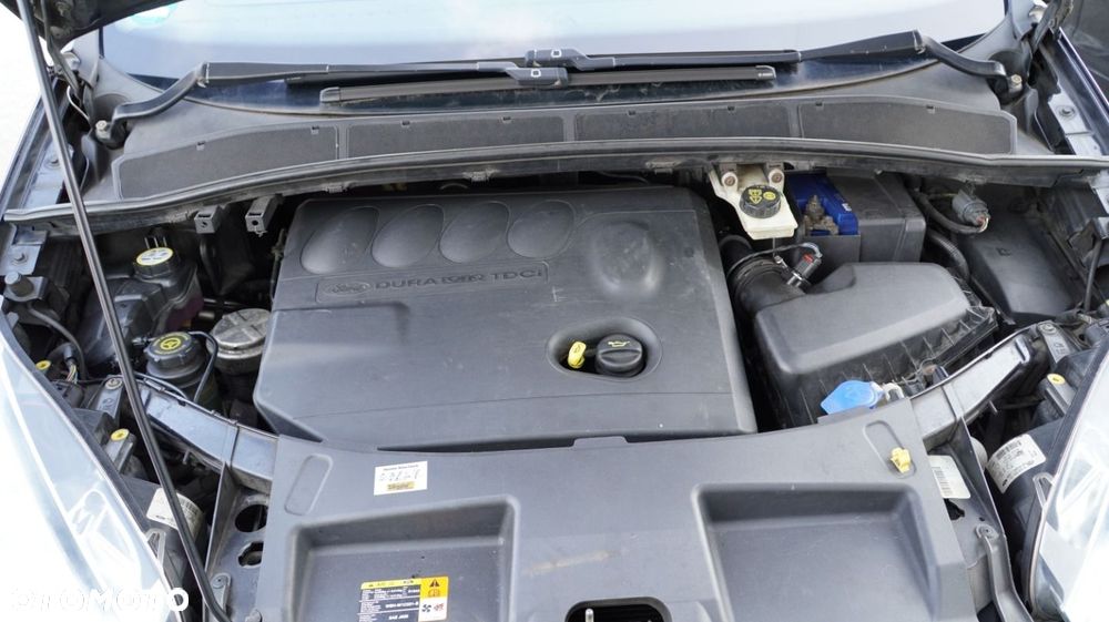 Ford S-Max 2.0 TDCi DPF Titanium - 24