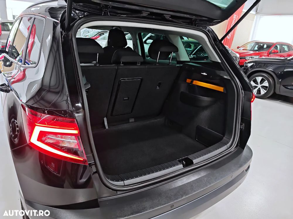 Skoda Karoq 2.0 TDI SCR DSG Ambition - 33