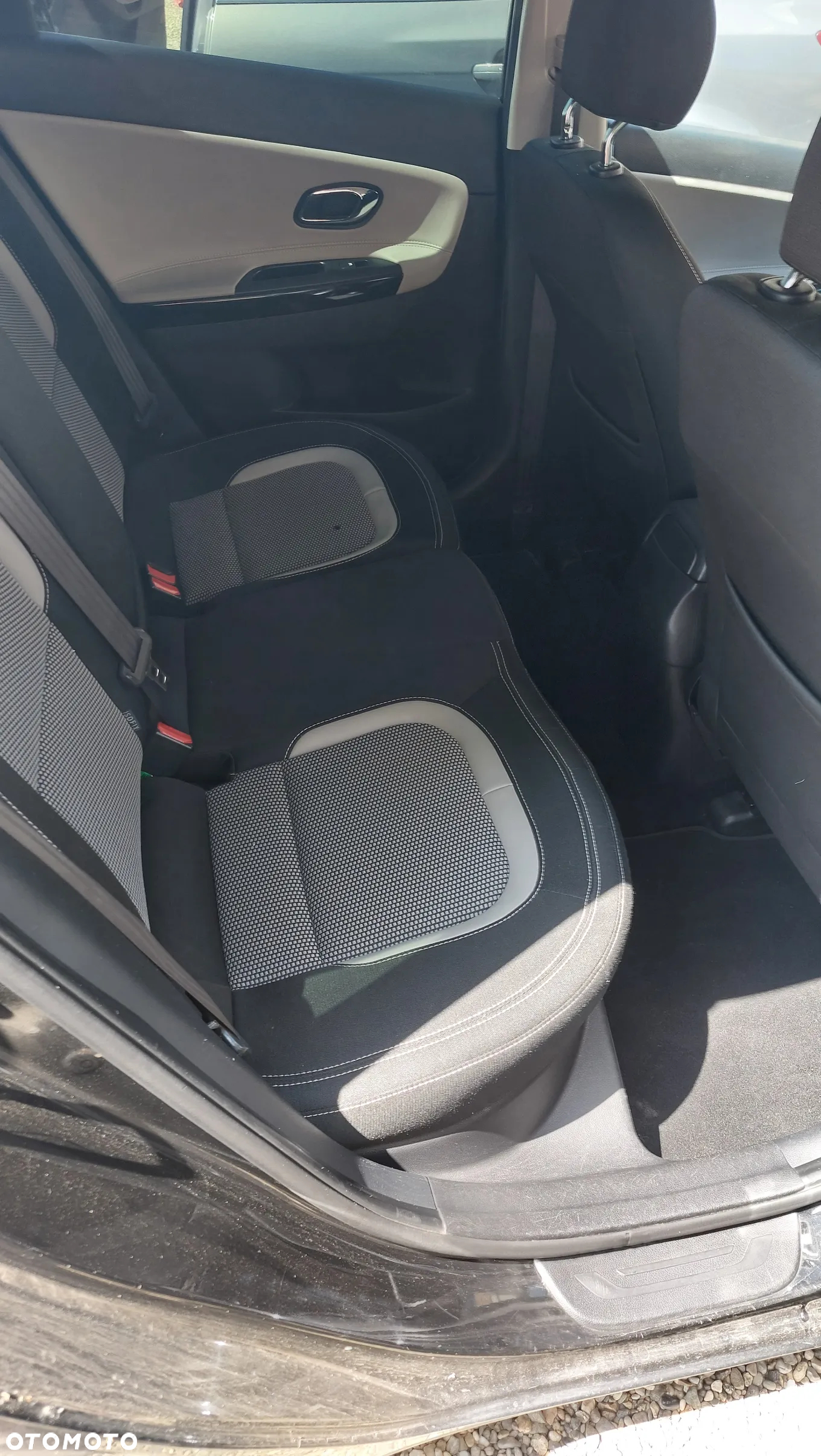 Kia Ceed - 6