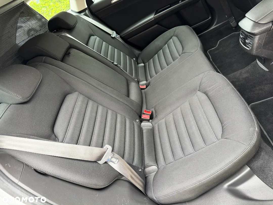 Ford Mondeo Turnier 2.0 TDCi Start-Stopp Business Edition - 33