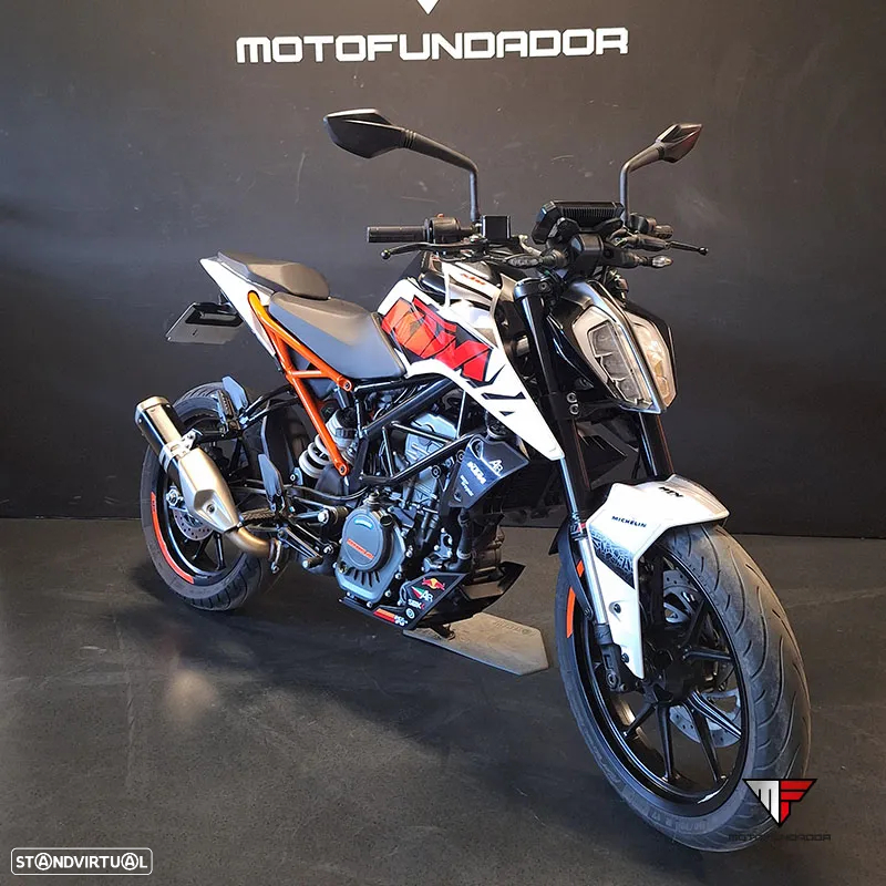KTM Duke - 4