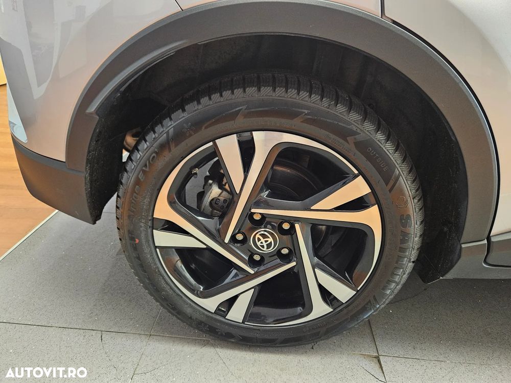 Toyota C-HR 1.8 HSD 122 CP 4x2 CVT C-ult Style bi-tone - 6
