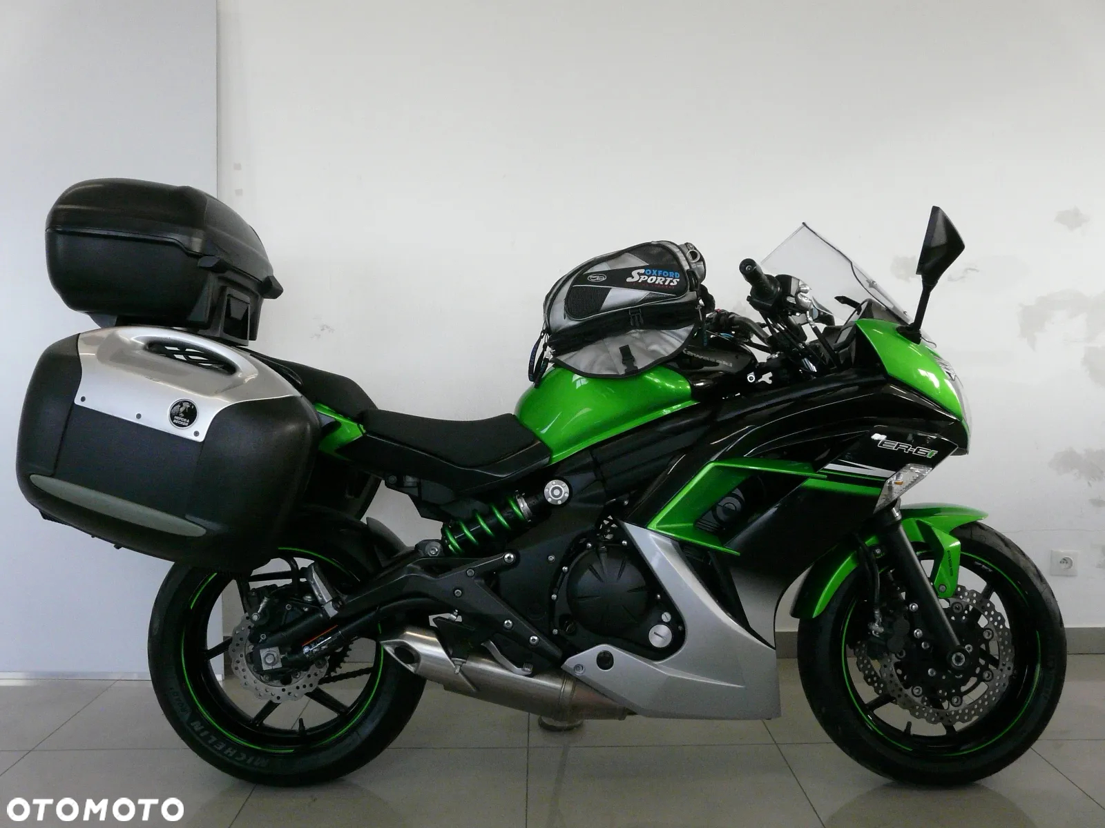 Kawasaki ER - 33
