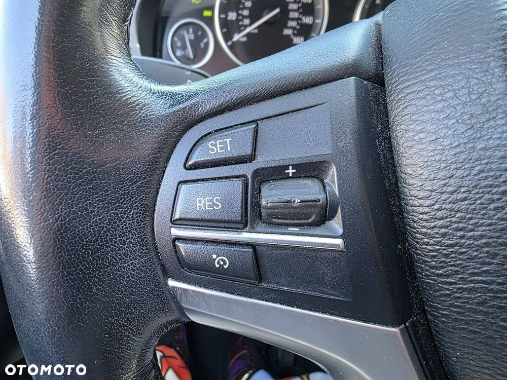 BMW X5 xDrive35i Edition Exclusive - 15