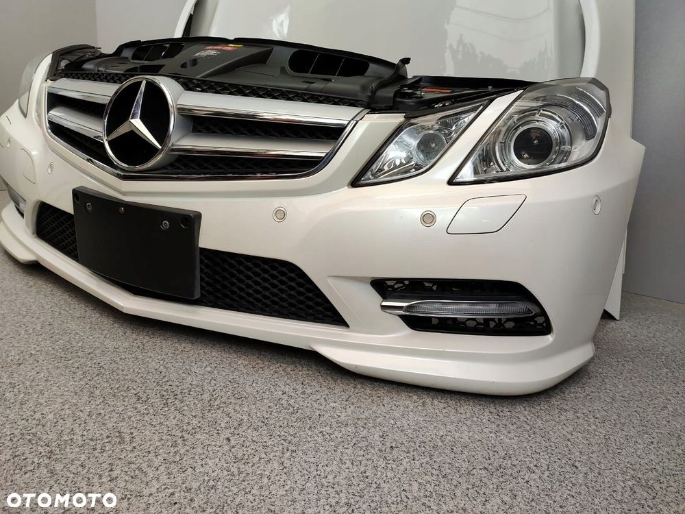 MERCEDES W207 AMG ZDERZAK WZMOCNIENIE CHŁODNICE LAMPY 650 - 4