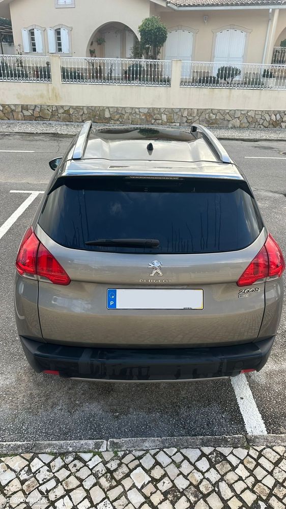 Peugeot 2008 1.6 e-HDi Allure 2-Tronic - 8