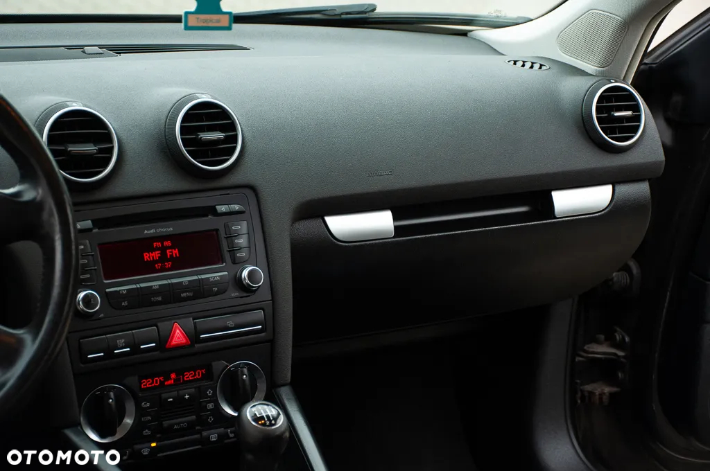 Audi A3 1.6 Ambiente - 25