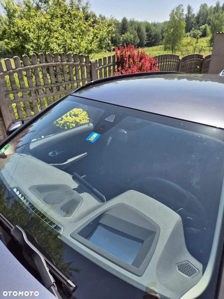 BMW Seria 3 330e xDrive Sport Line - 17