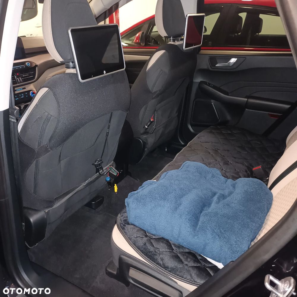 Ford Escape - 12