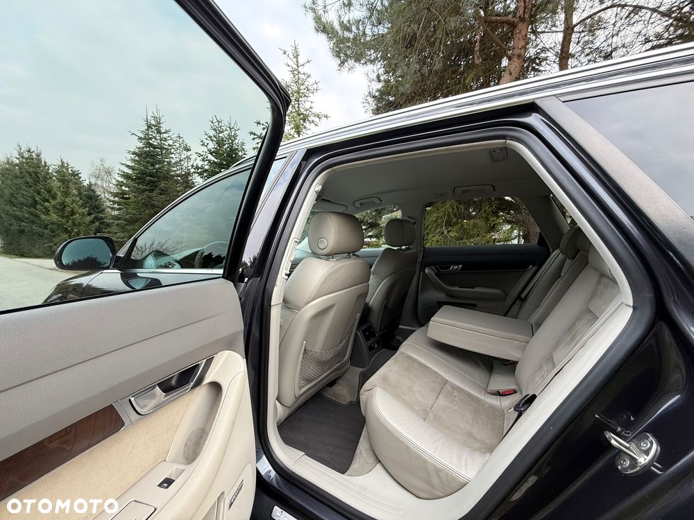Audi A6 Avant - 18