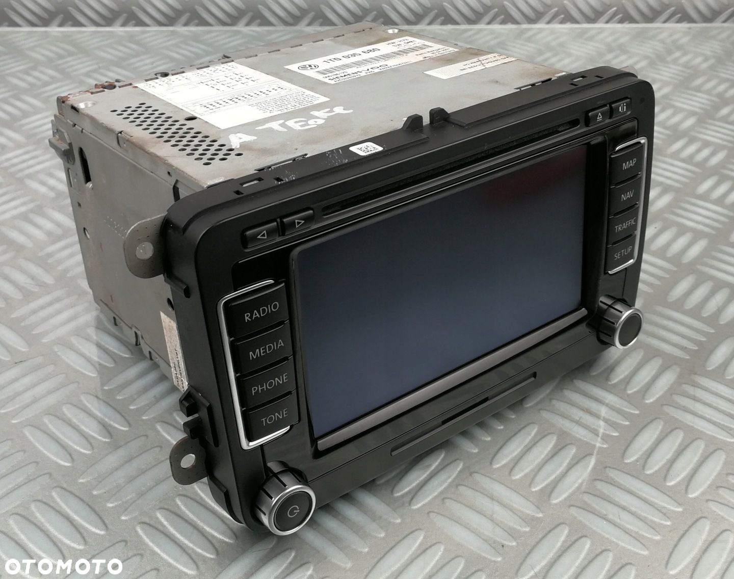 1T0035680 radio fabryczne nawigacja VW GOLF VI 6 TOURAN PASSAT B7 B6 TIGUAN - 1