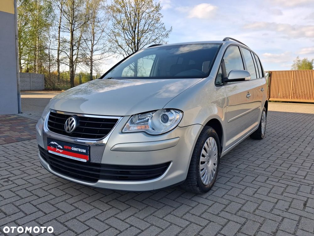 Volkswagen Touran 1.4 TSI DSG Highline - 1