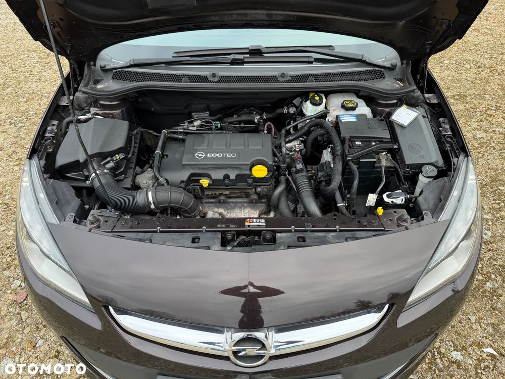 Opel Astra 1.4 T Cosmo - 6