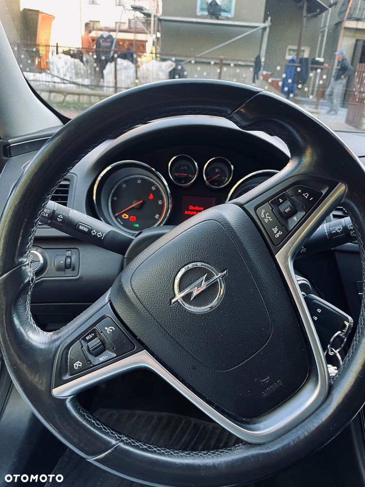 Opel Insignia - 6