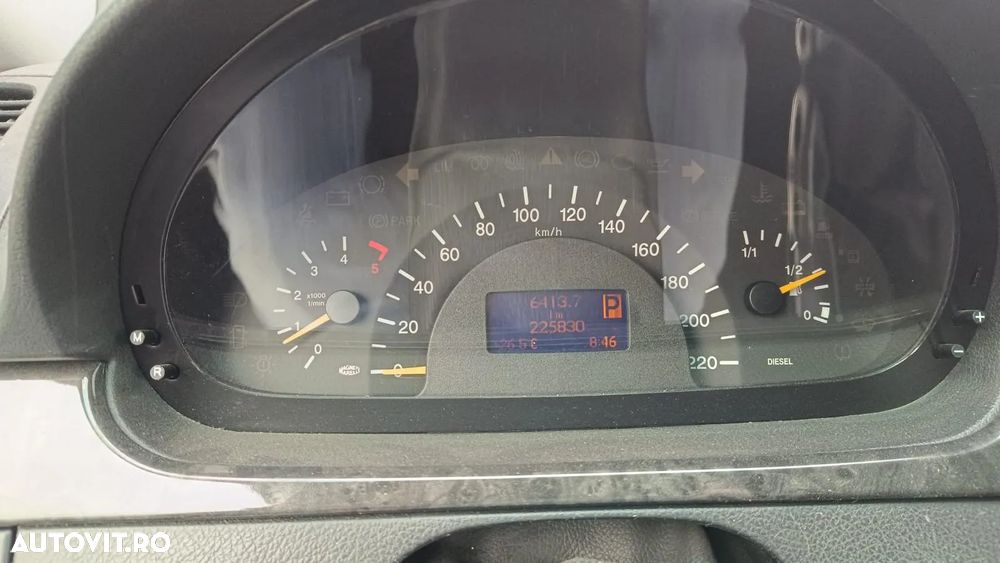 Mercedes-Benz Viano - 9