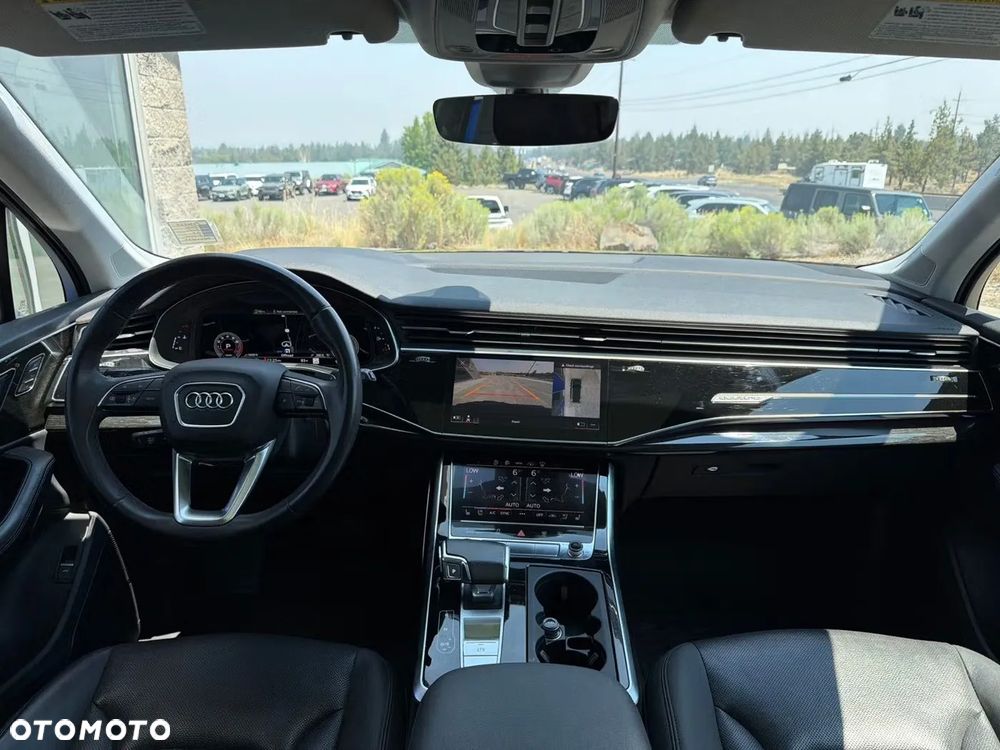 Audi Q7 - 10