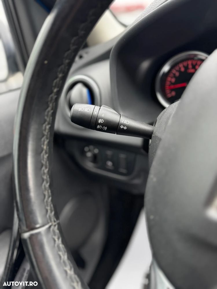 Dacia Sandero SCe 75 Comfort - 23