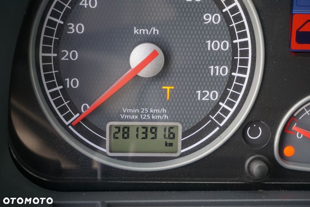 Iveco STRALIS / 260E36 / 6 X 2 / HDS PALFINGER PK 42 002 SH-E / WYSIĘG 17 M - 12