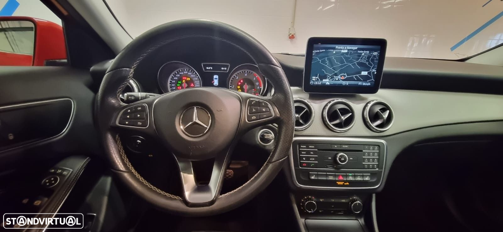 Mercedes-Benz GLA 180 CDi Urban Aut. - 11