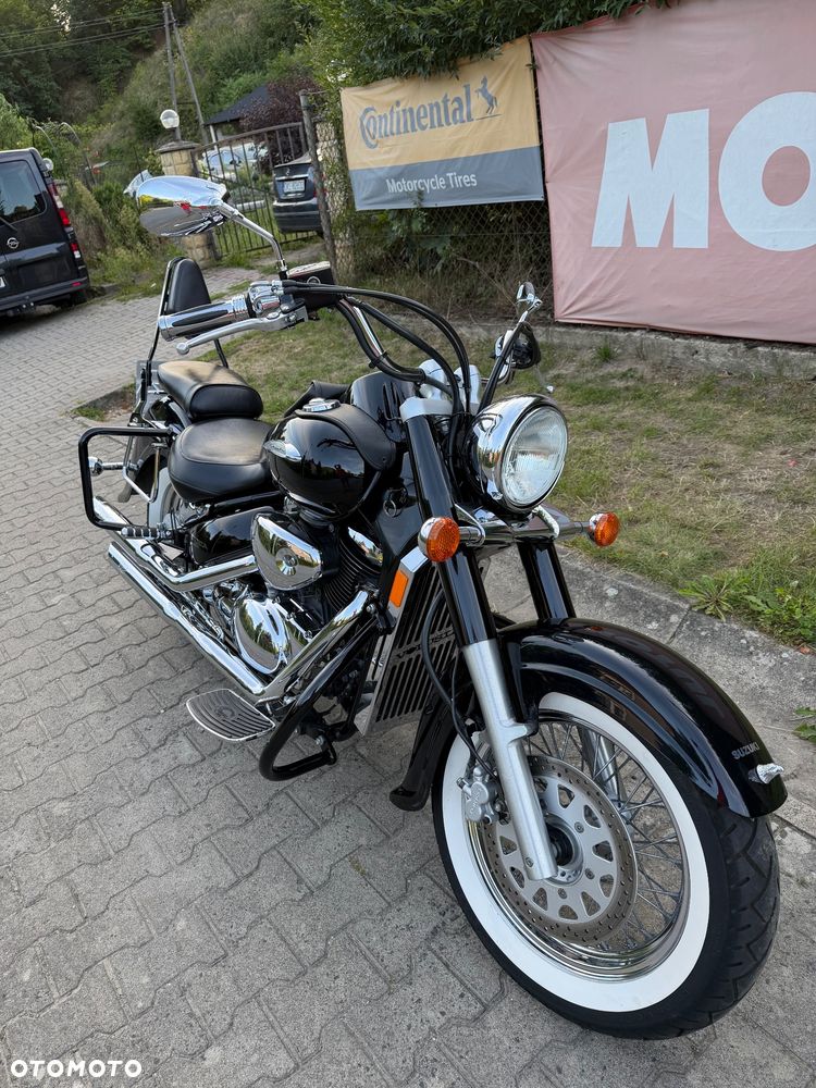 Suzuki VL 800 Volusia - 10