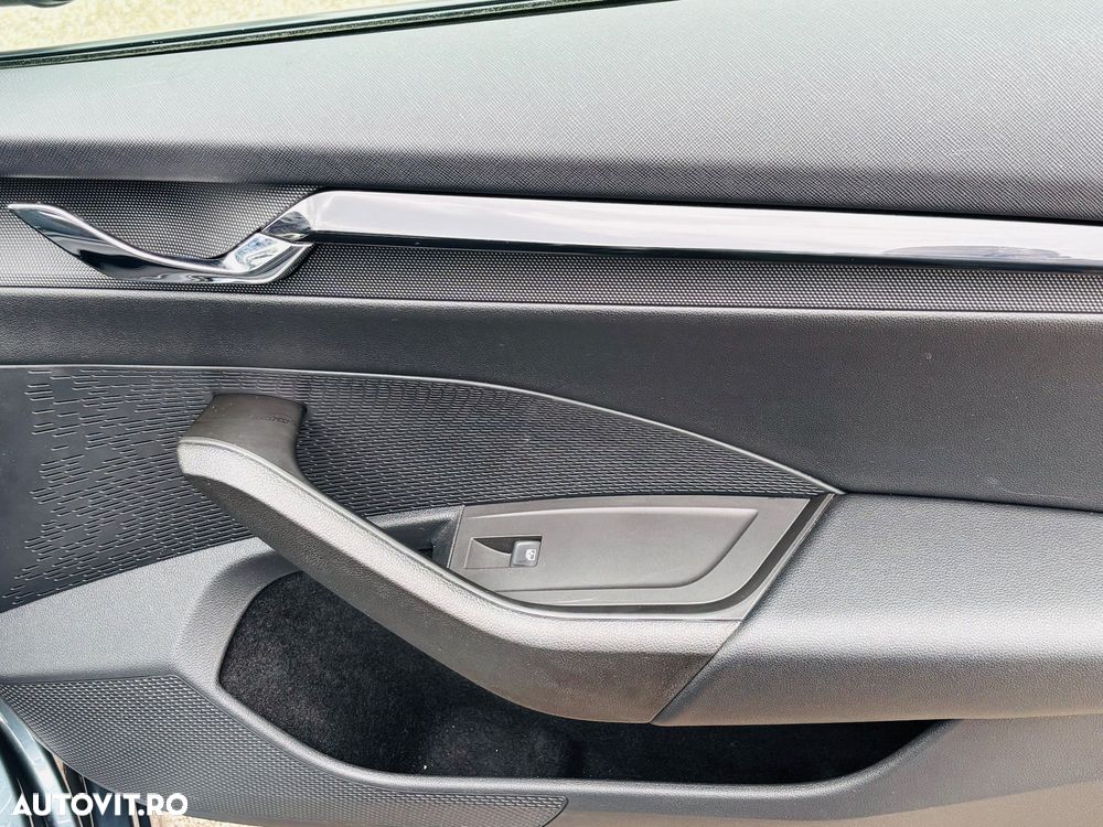 Skoda Octavia 2.0 TDI DSG Ambition - 8