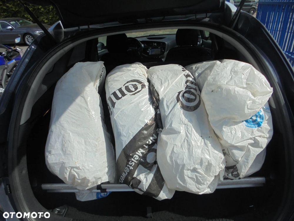 Kia Ceed 1.6 GDI Edition 7 - 17