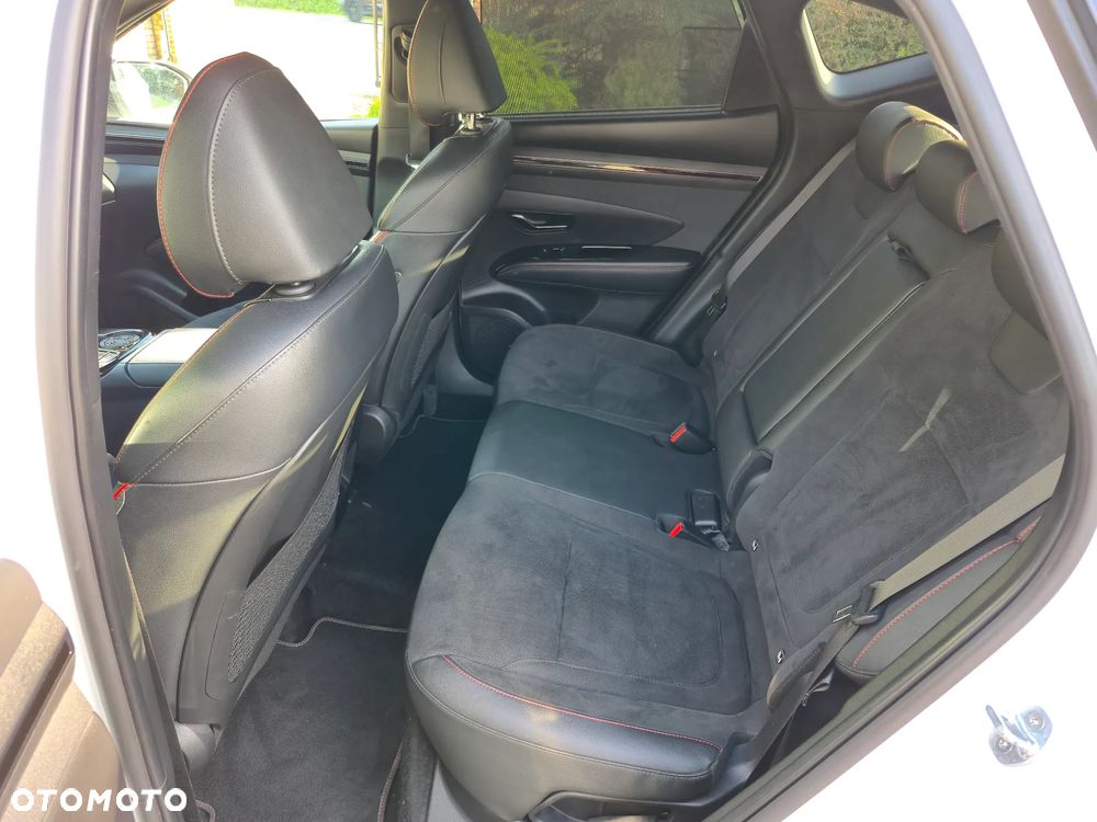 Hyundai Tucson 1.6 CRDi 48V-Hybrid 2WD DCT N Line - 25