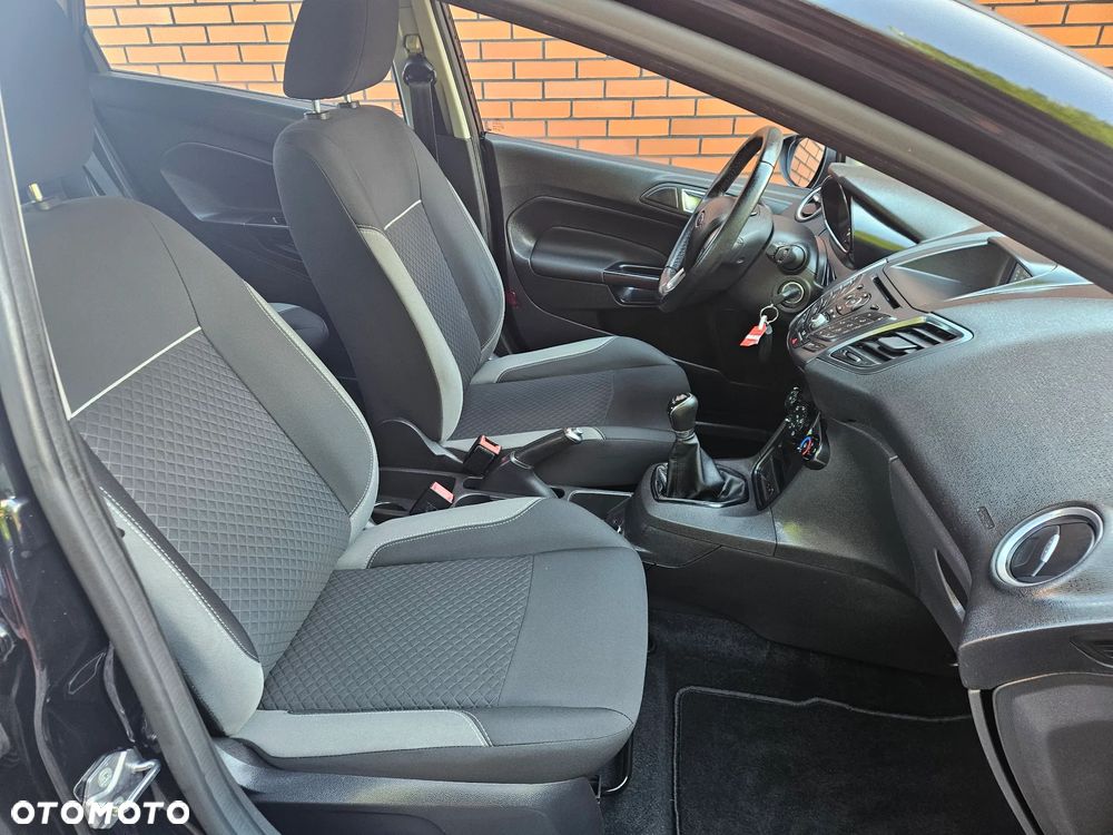 Ford Fiesta - 13