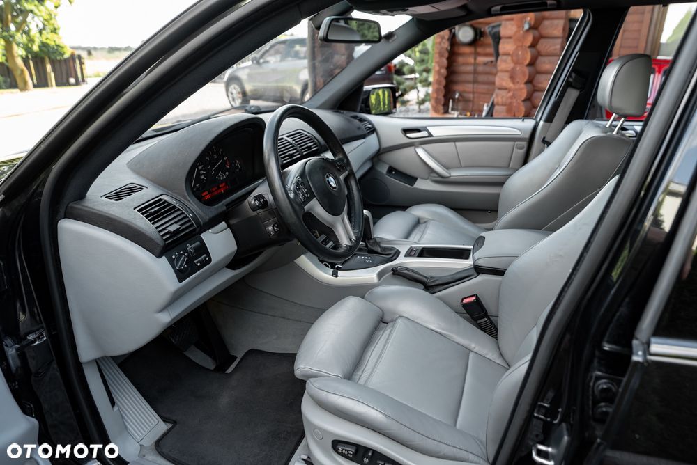 BMW X5 3.0 i - 17