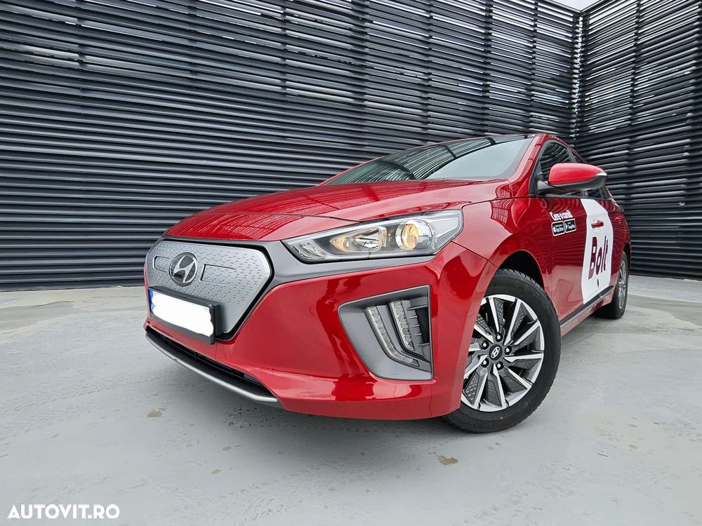 Hyundai IONIQ - 1