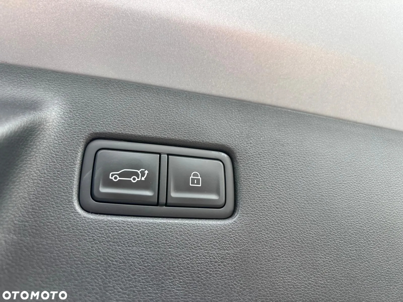 Hyundai Santa Fe 1.6 T-GDI PHEV Calligraphy 4WD 6os - 23