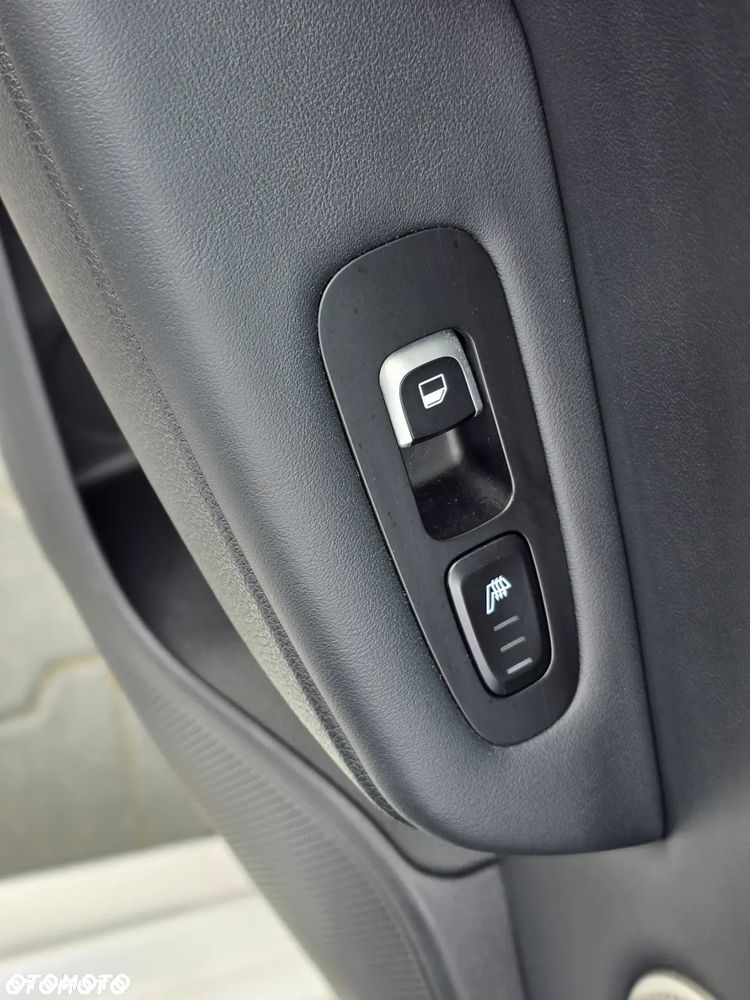 Kia Stinger 2.0 T-GDI XL - 25