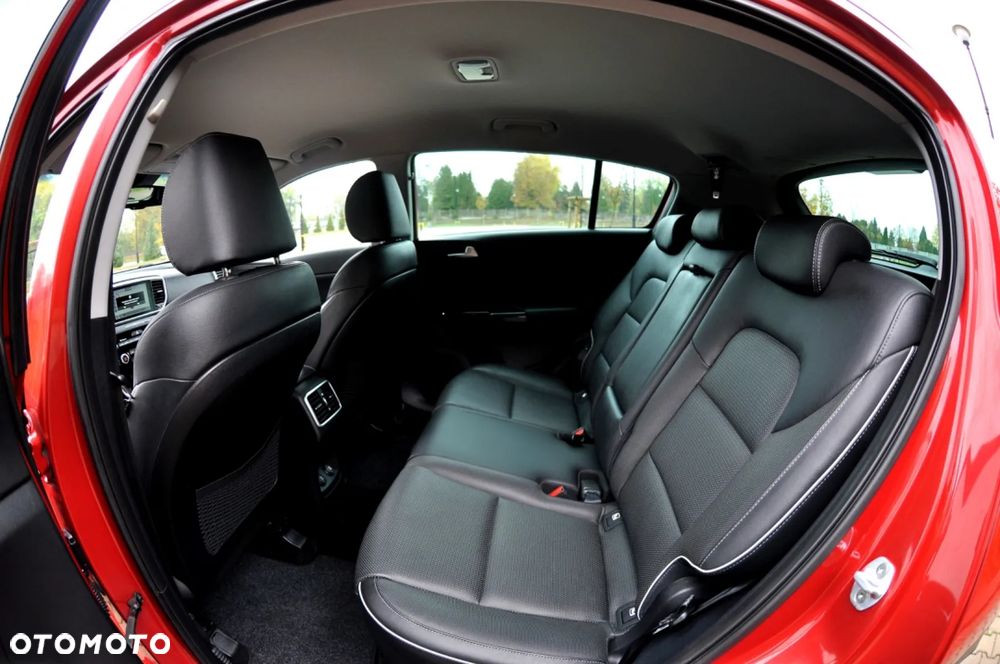 Kia Sportage 1.6 GDI Business Line 2WD - 24