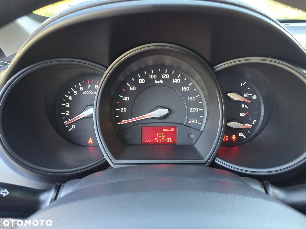 Kia Rio 1.2 L - 11