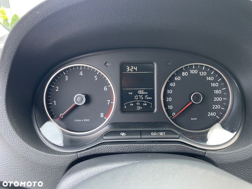 Volkswagen Polo 1.2 TSI (Blue Motion Technology) Comfortline - 8