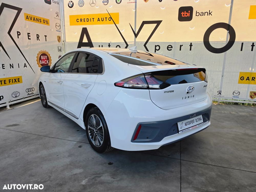 Hyundai IONIQ 1.6 141CP Exclusive - 4