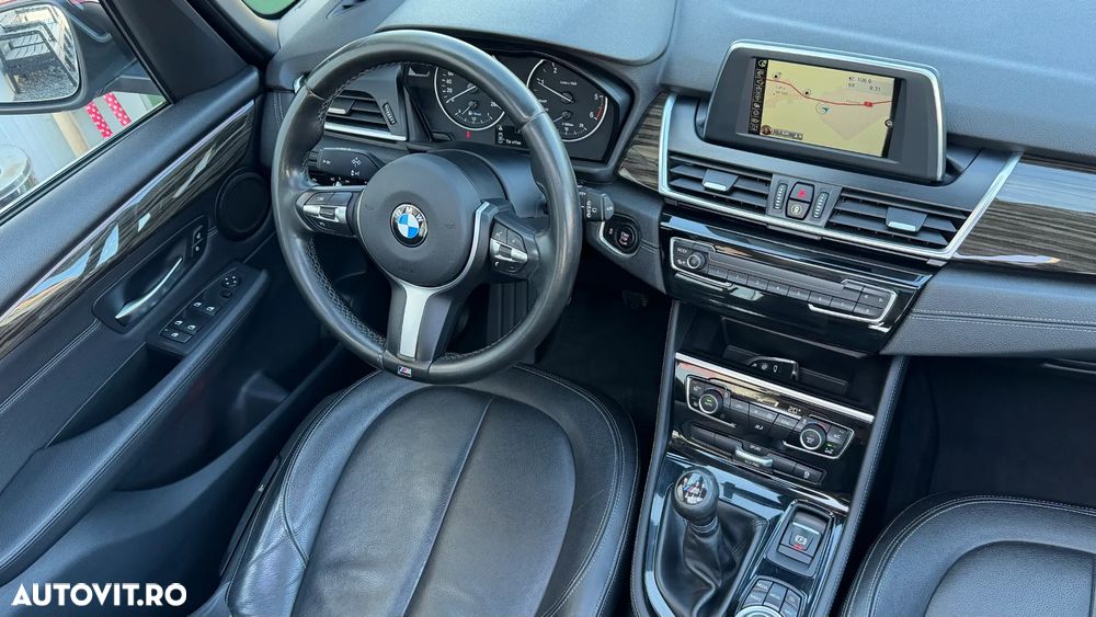 BMW Seria 2 216d Luxury Line - 12