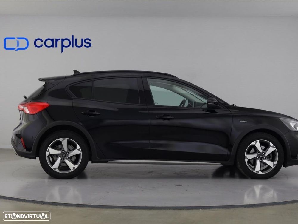 Ford Focus 1.0 EcoBoost Active - 8